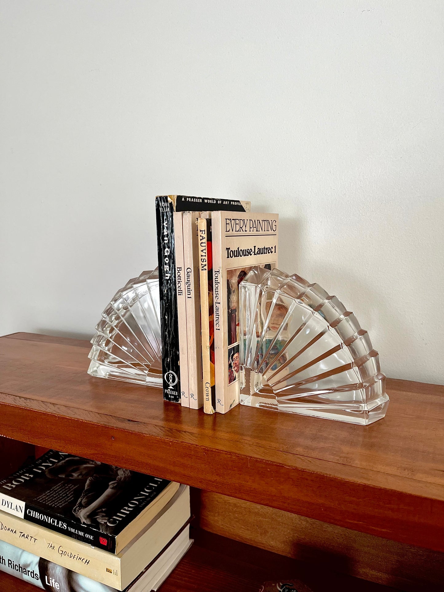 Vintage Cristal d’Arques French Crystal Bookends – Art Deco Fan Shell Design (Pair)