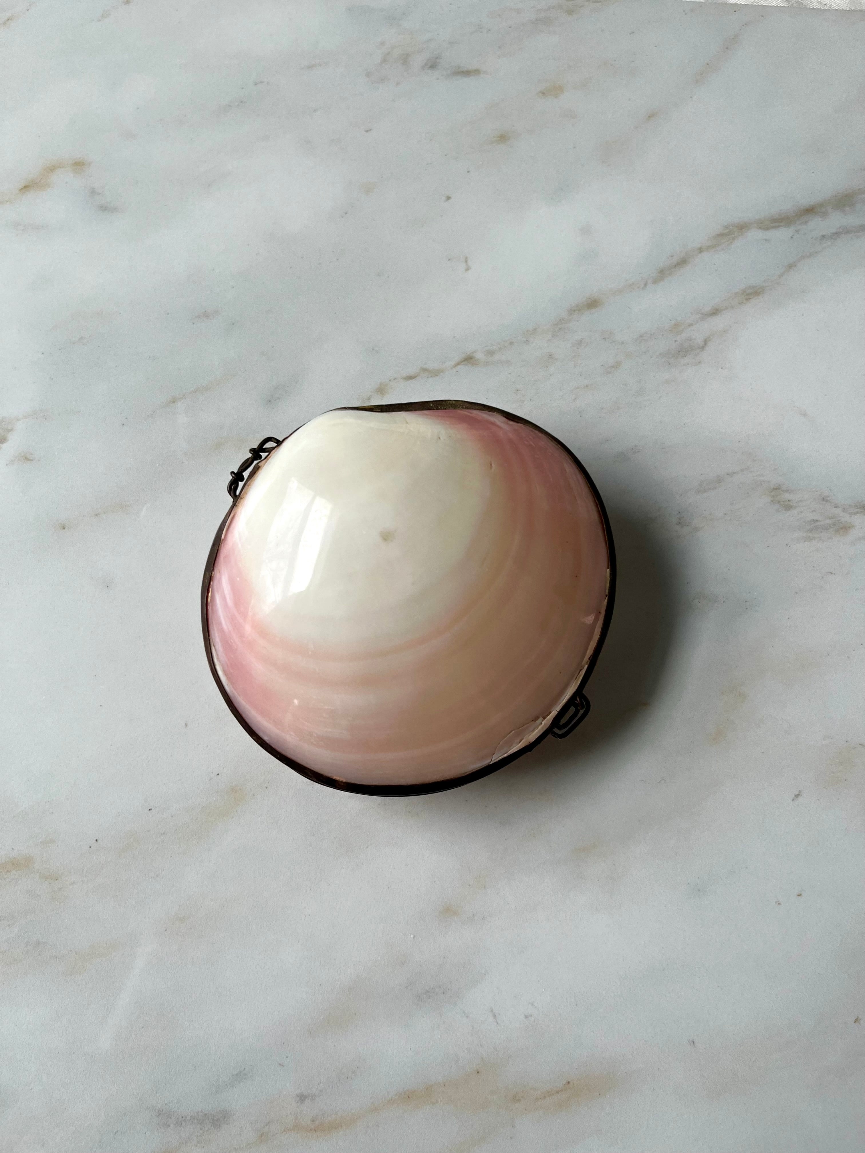 Vintage Blush Mother-of-Pearl Shell Trinket Box