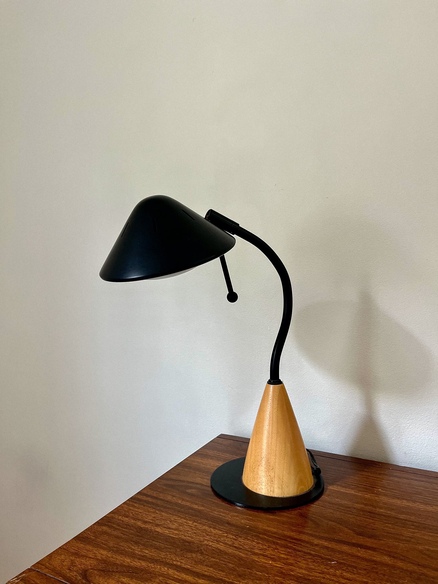 Vintage Midcentury Modern UFO Cone Neck Desk Lamp