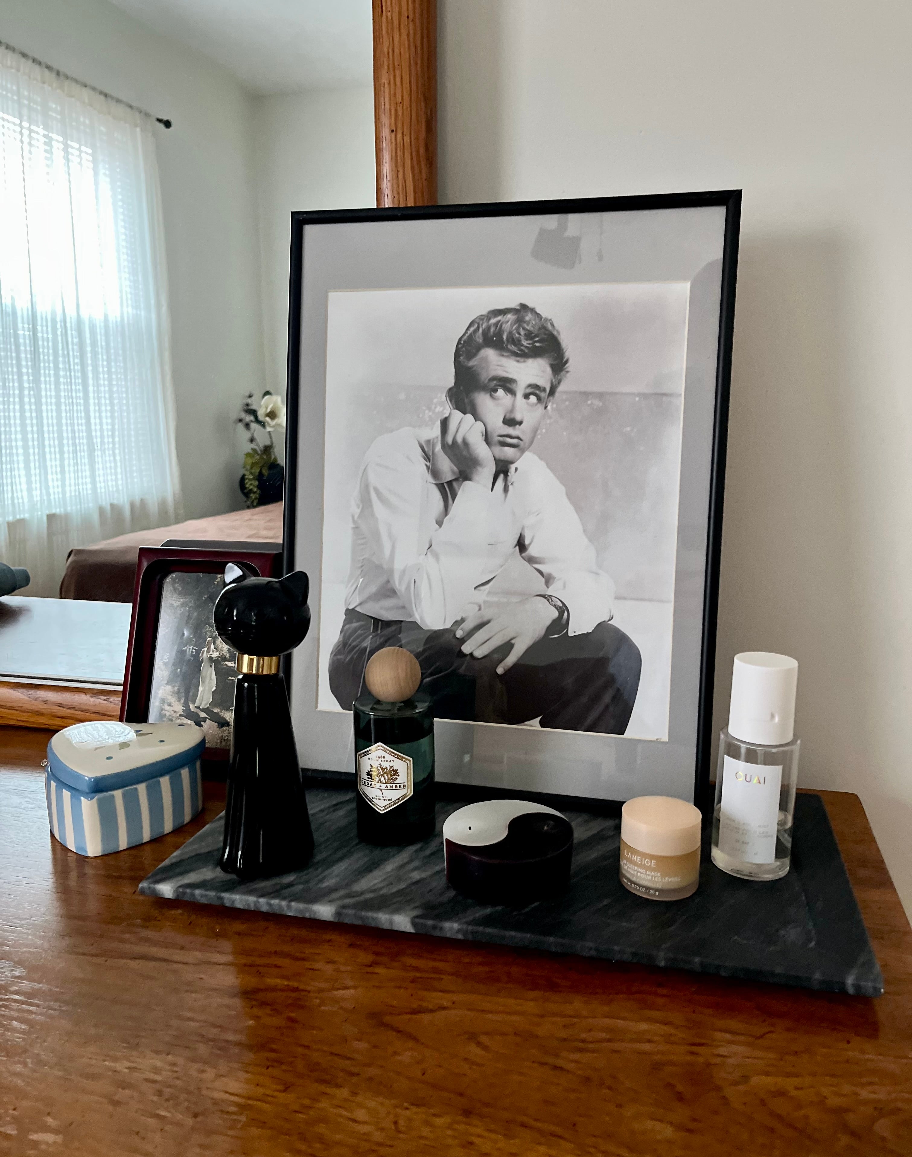 James Dean 12x16 Black & White Framed Print – Vintage Hollywood Wall Art, Midcentury Modern Home Decor