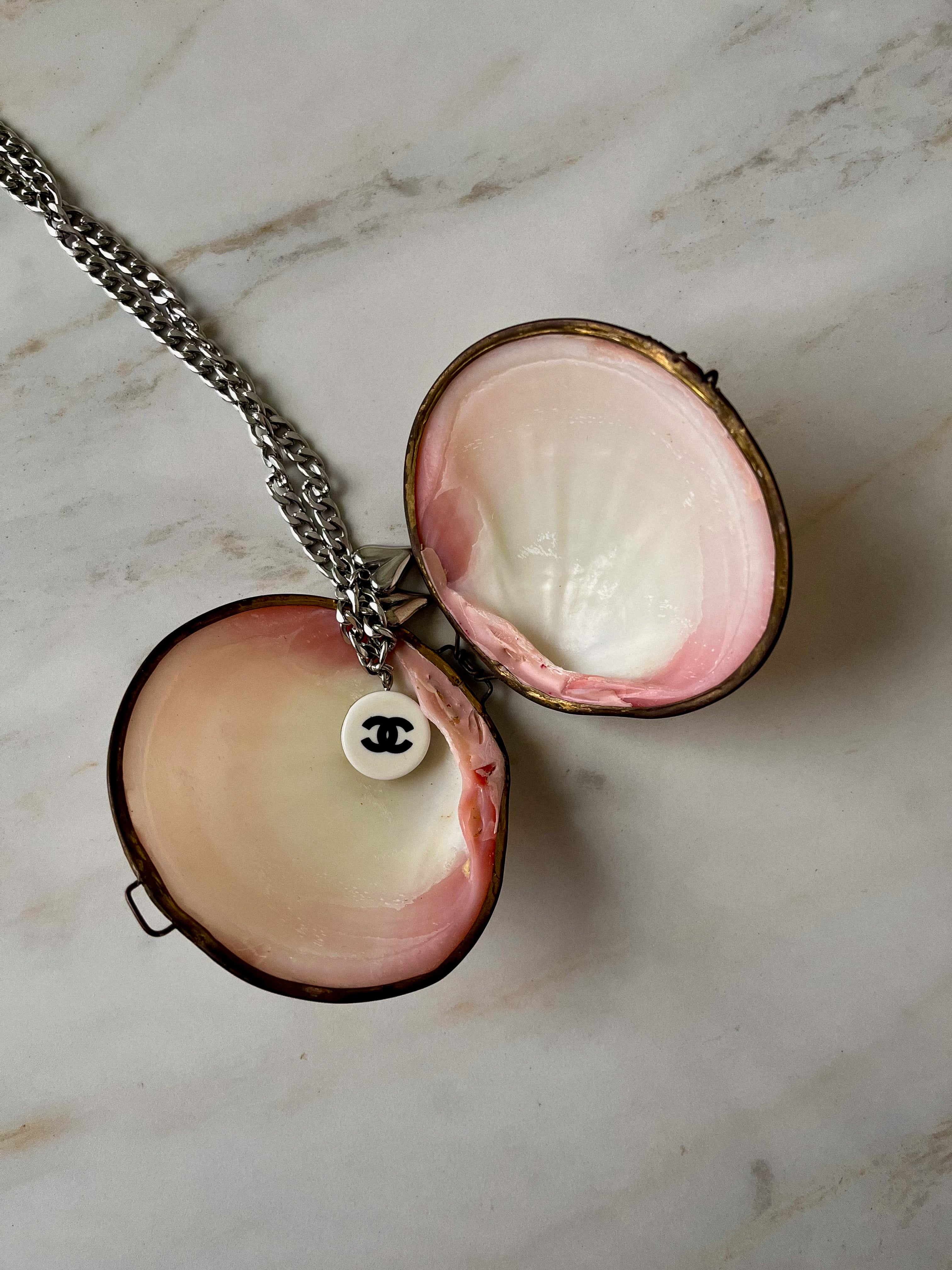 Vintage Blush Mother-of-Pearl Shell Trinket Box