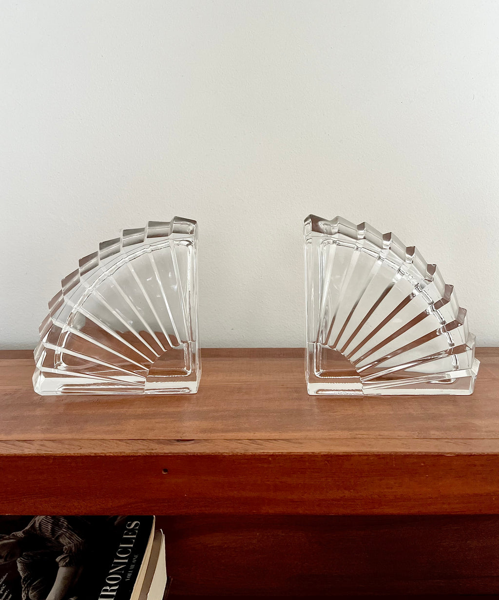 Vintage Cristal d’Arques French Crystal Bookends – Art Deco Fan Shell Design (Pair)