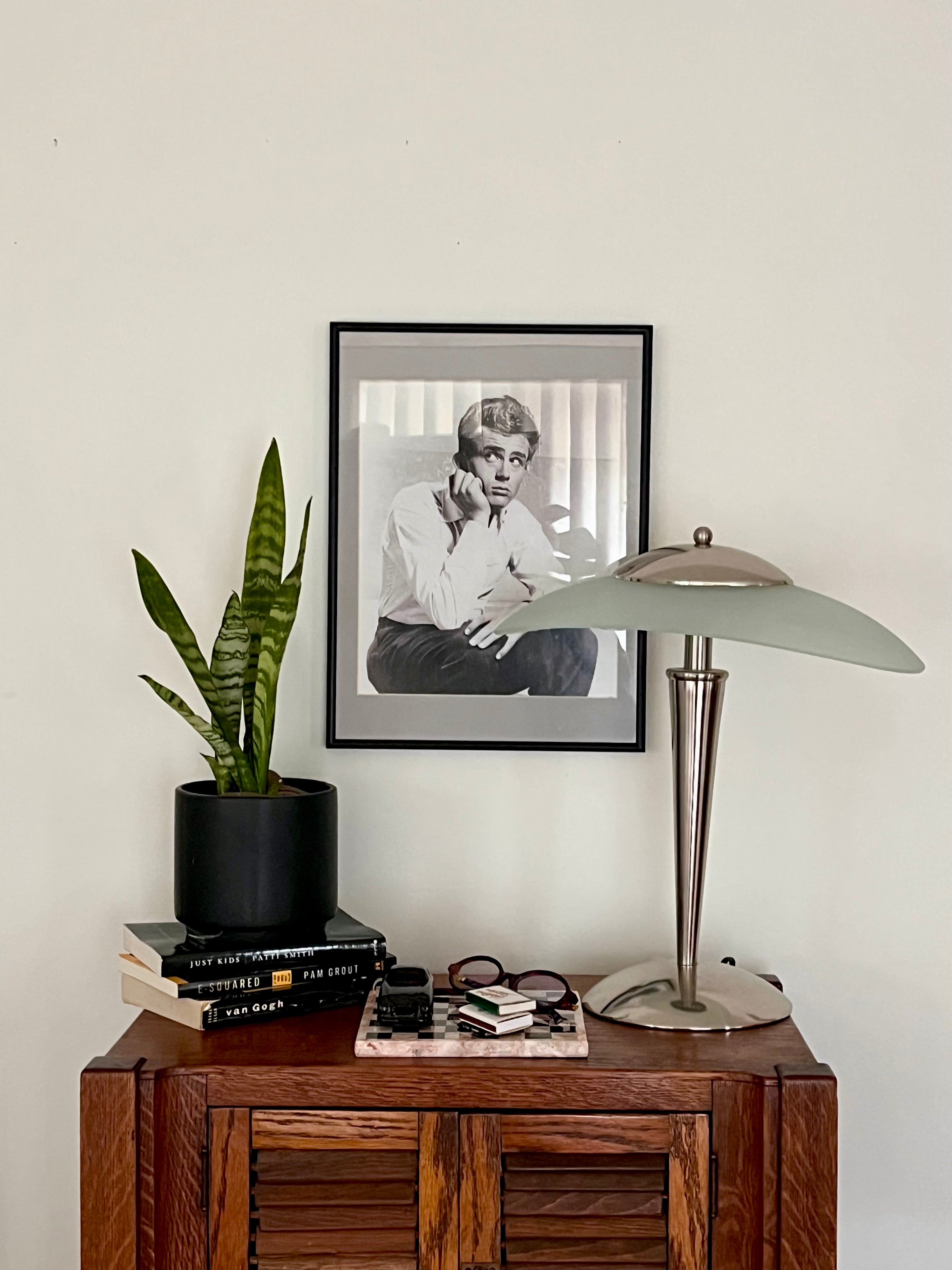 James Dean 12x16 Black & White Framed Print – Vintage Hollywood Wall Art, Midcentury Modern Home Decor