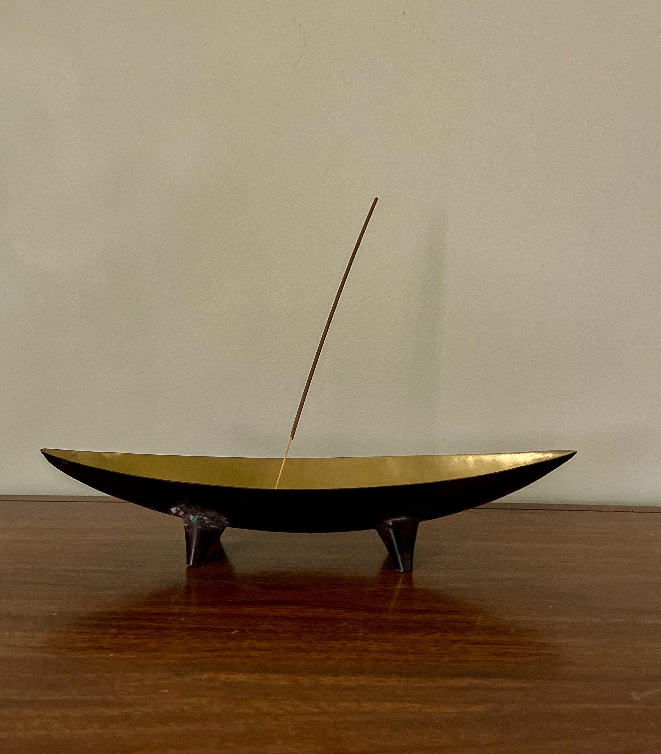 Mid Century Brass Canoe Dish on Tripod Feet by Z Gallerie