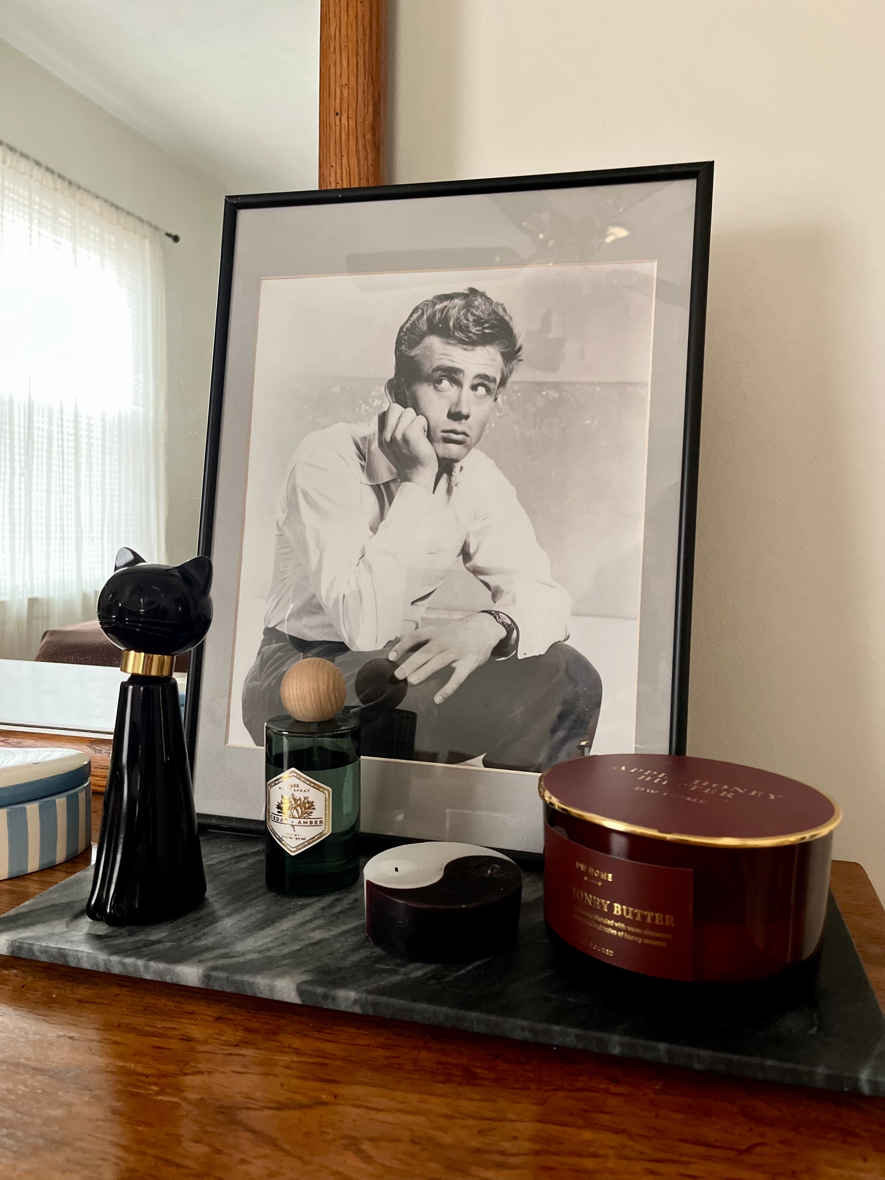 James Dean 12x16 Black & White Framed Print – Vintage Hollywood Wall Art, Midcentury Modern Home Decor