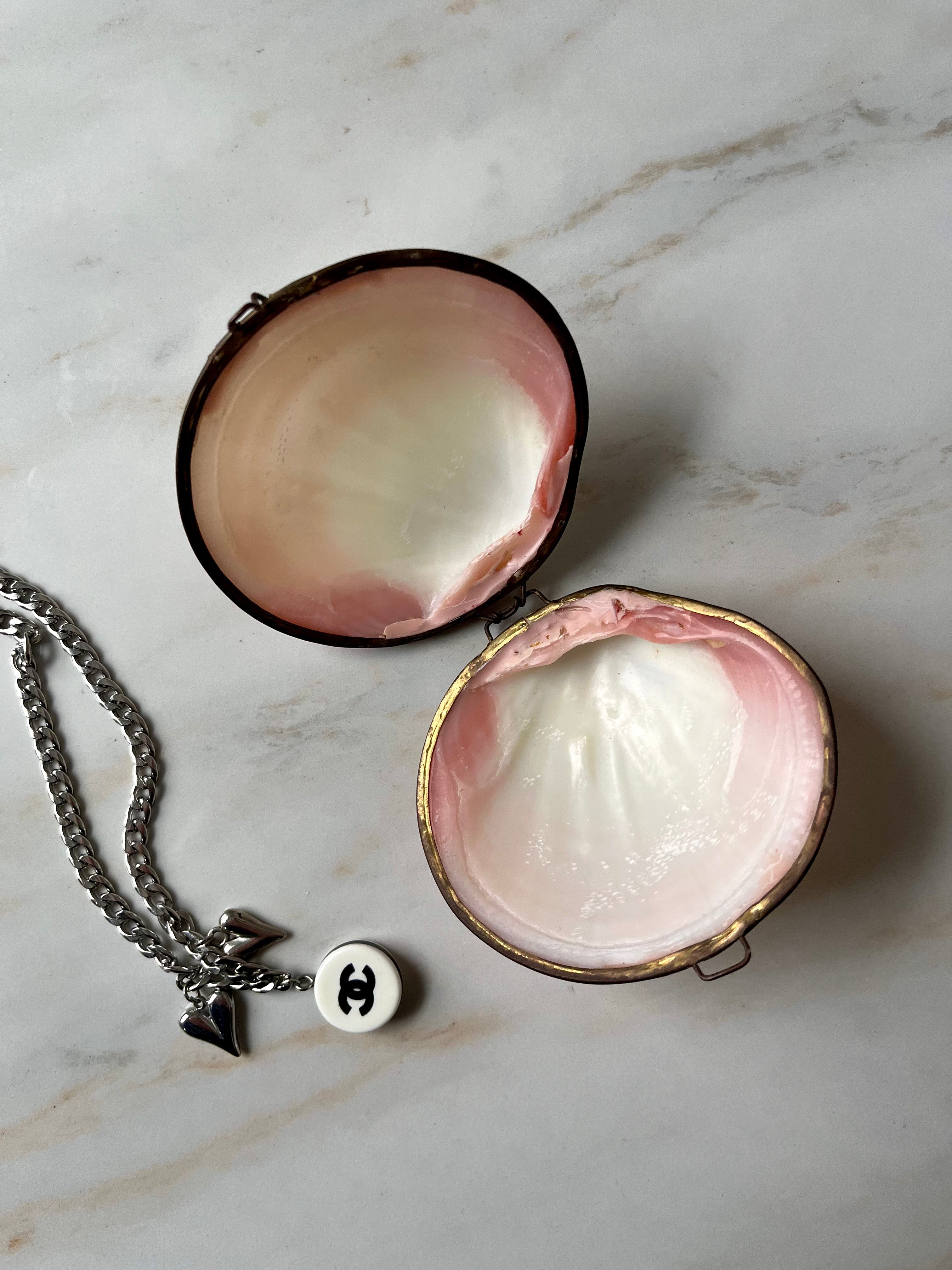 Vintage Blush Mother-of-Pearl Shell Trinket Box