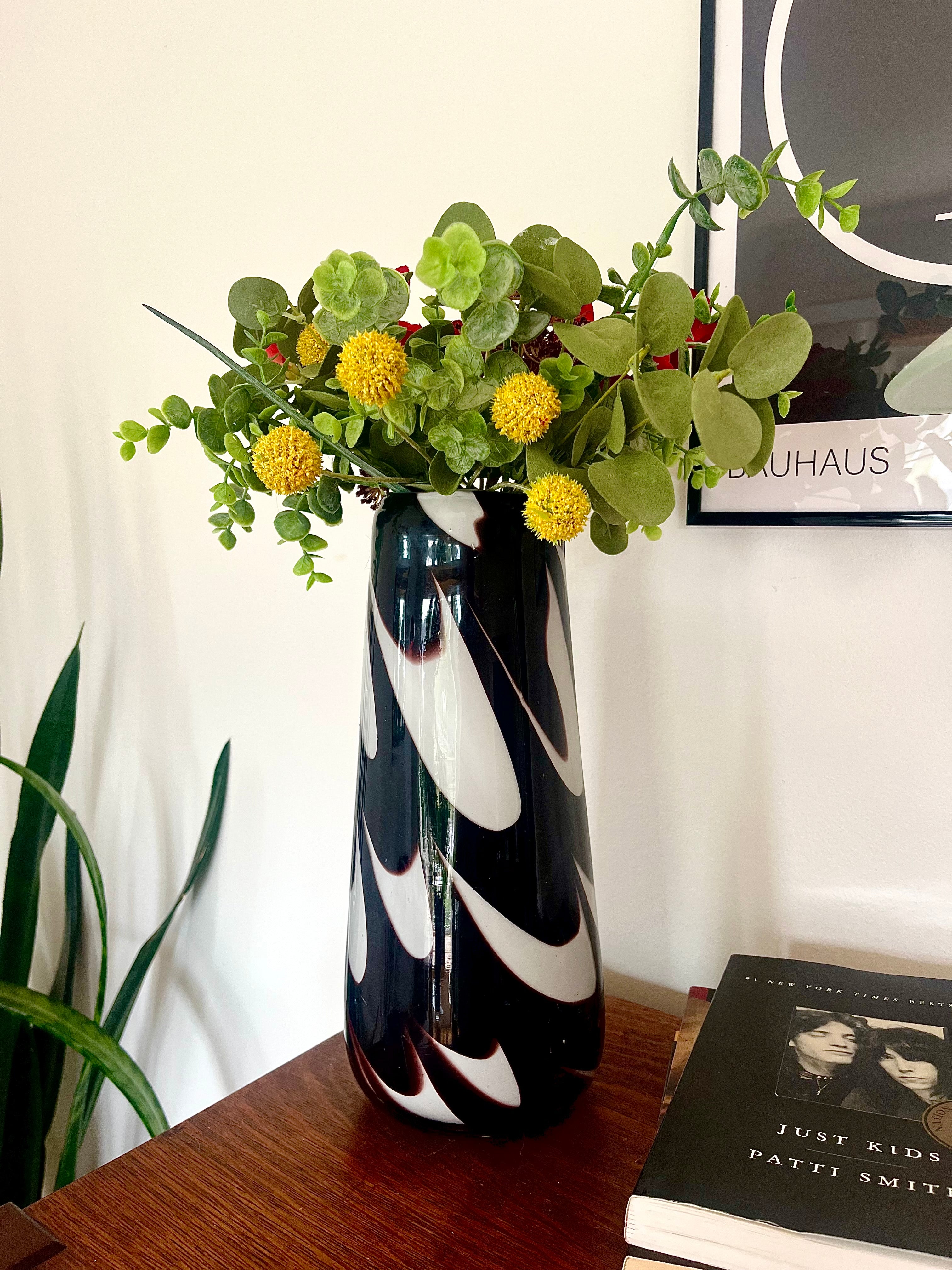 Mid-Century Modern Inspired Black & White Swirl Glass Vase – Statement Art Decor