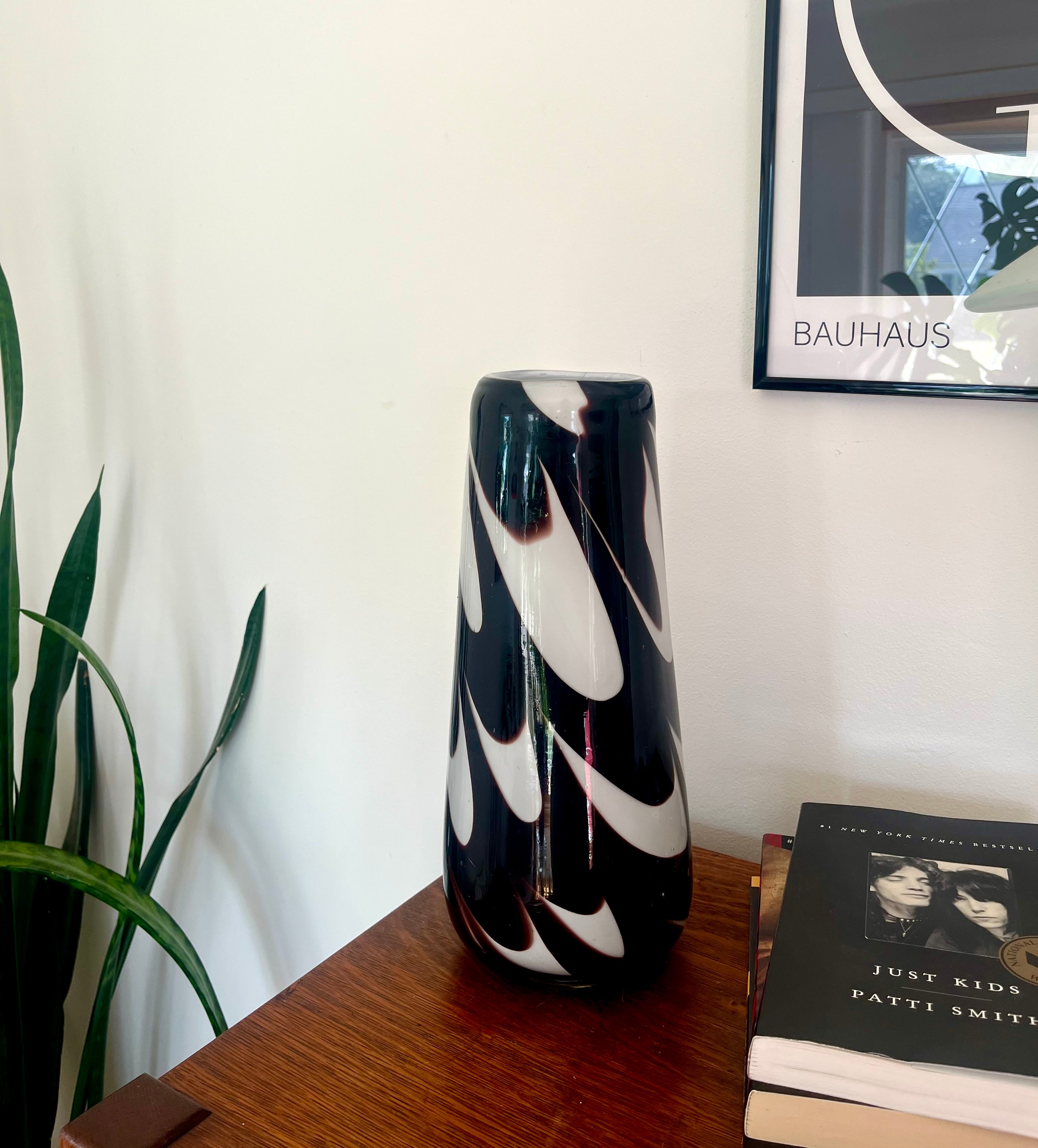 Mid-Century Modern Inspired Black & White Swirl Glass Vase – Statement Art Decor